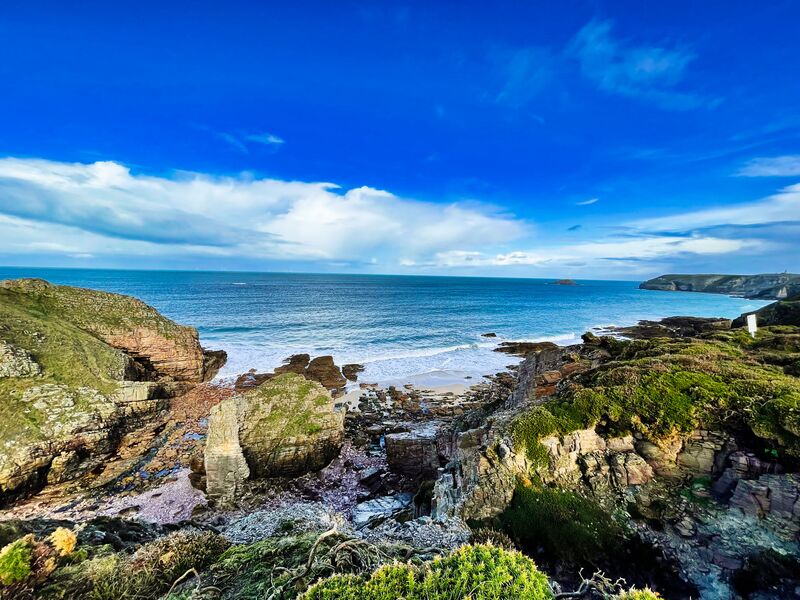 Raue und wunderschöne Küste