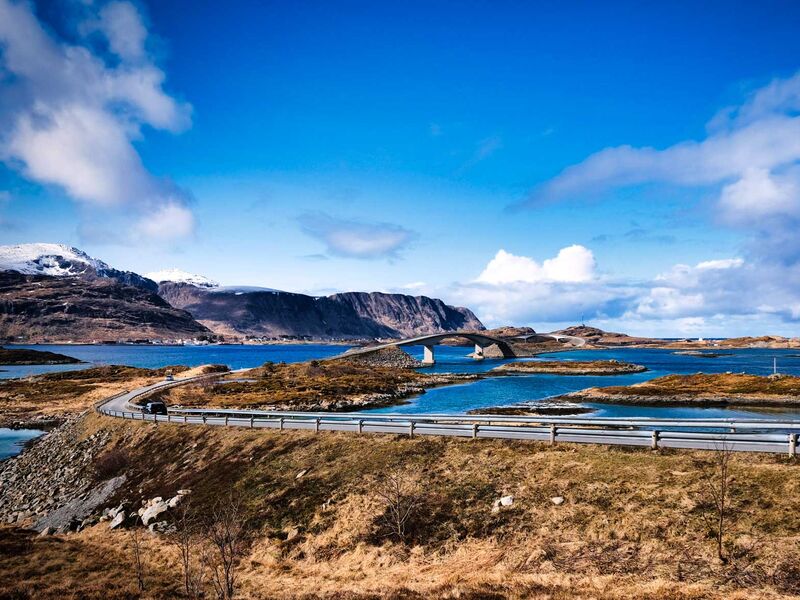 Markante Brücken vor Fredvang